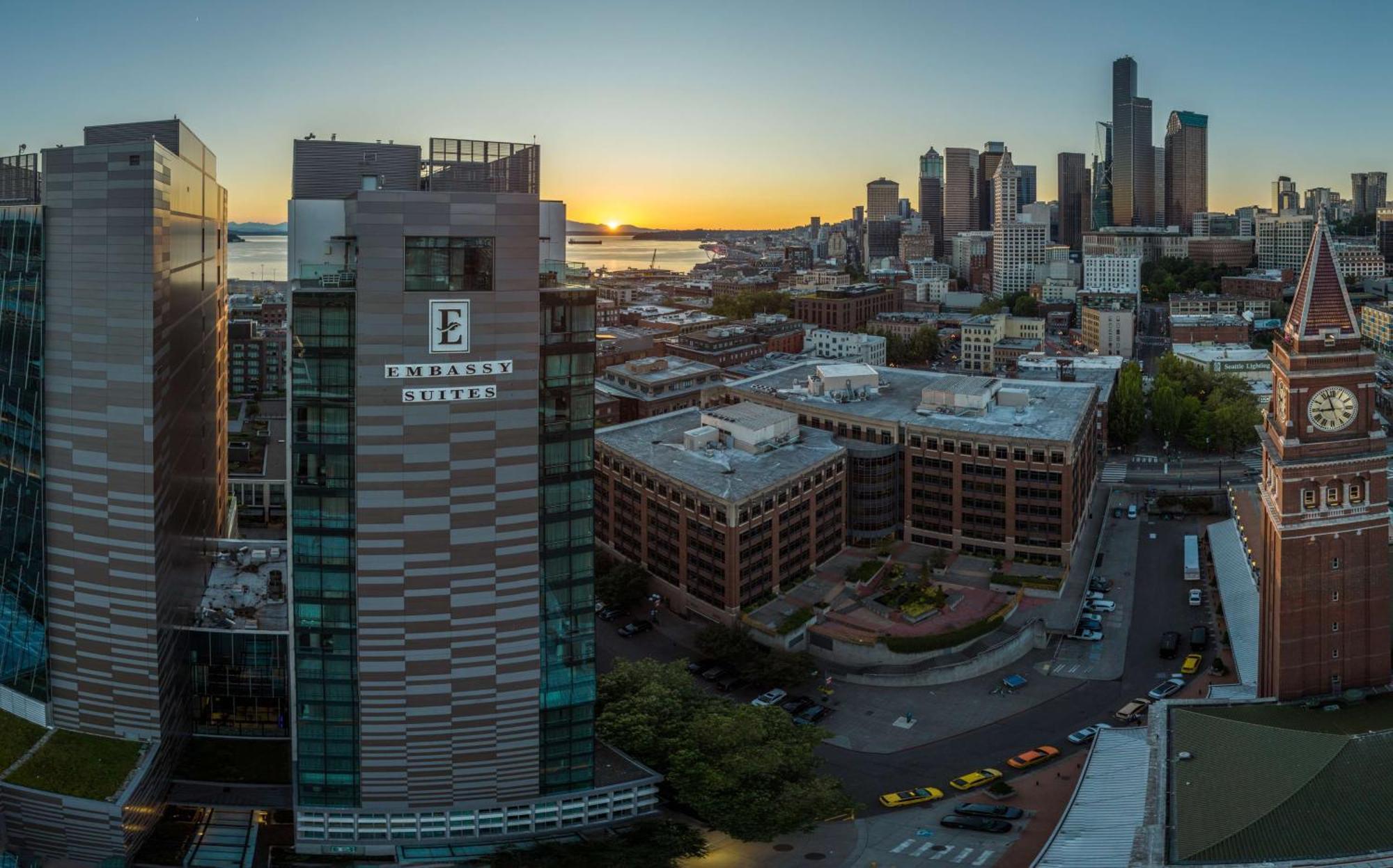 Embassy Suites By Hilton Seattle Downtown Pioneer Square Exterior foto
